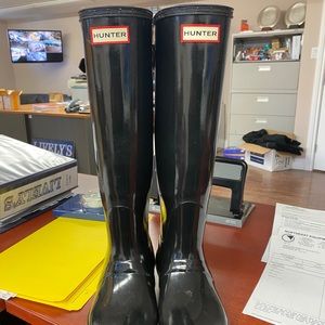 Hunter rain boots